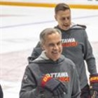 Diplomacy on ice: Mark Carney and Alexander Stubb play hockey