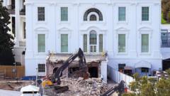 Building of Trump's White House ballroom can resume in full, appeals court says