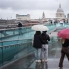 Wind and showers return this weekend as temperatures tumble