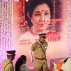 Crowds gather ahead of iconic Indian singer's funeral 